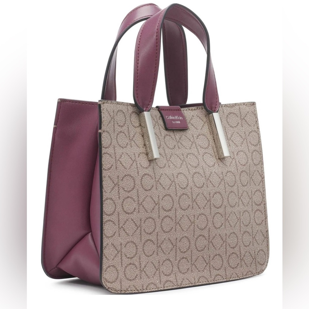 CALVIN KLEIN - Audrey Crossbody Bag - Picture 2 of 11